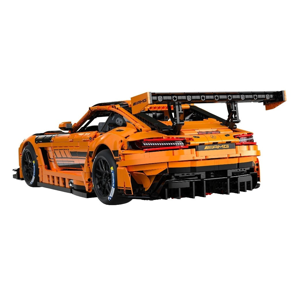 CaDA Master Mercedes-AMG GT3 (C64008W) building set - view 3