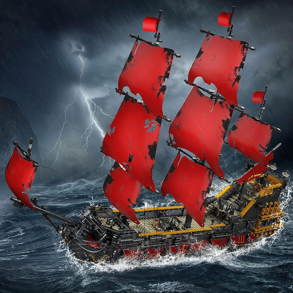Mould King Queen Pirate Ship (13109) building set - view 4