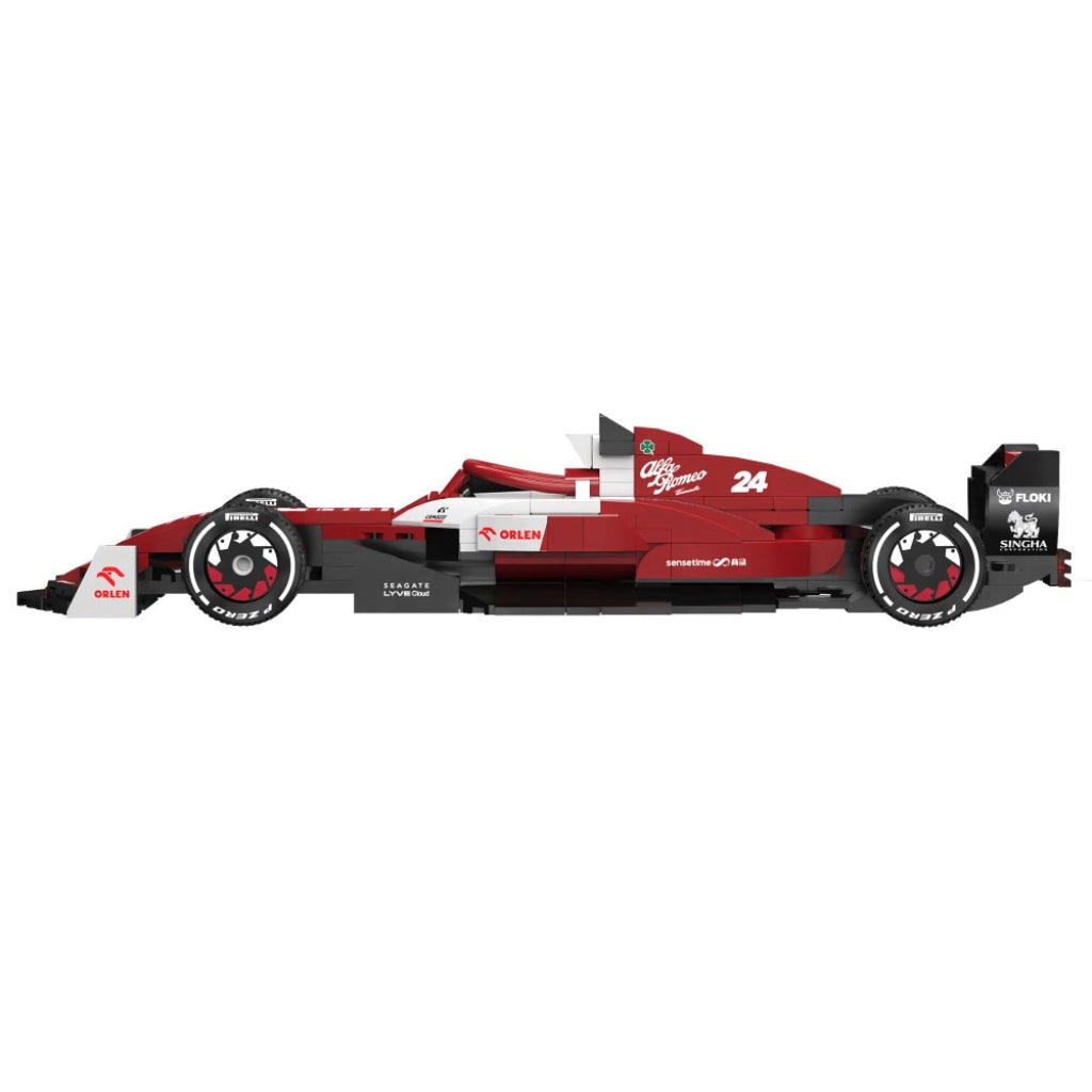 CaDA Alfa Romeo F1 Team ORLEN C42 (C55026W) building set - view 3
