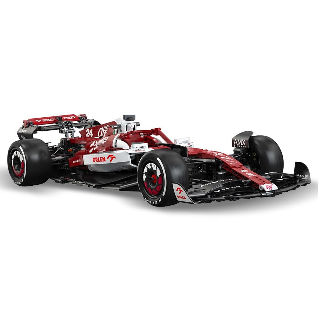 CaDA Alfa Romeo F1 Team Orlen C42 (C64005W) building set - view 10