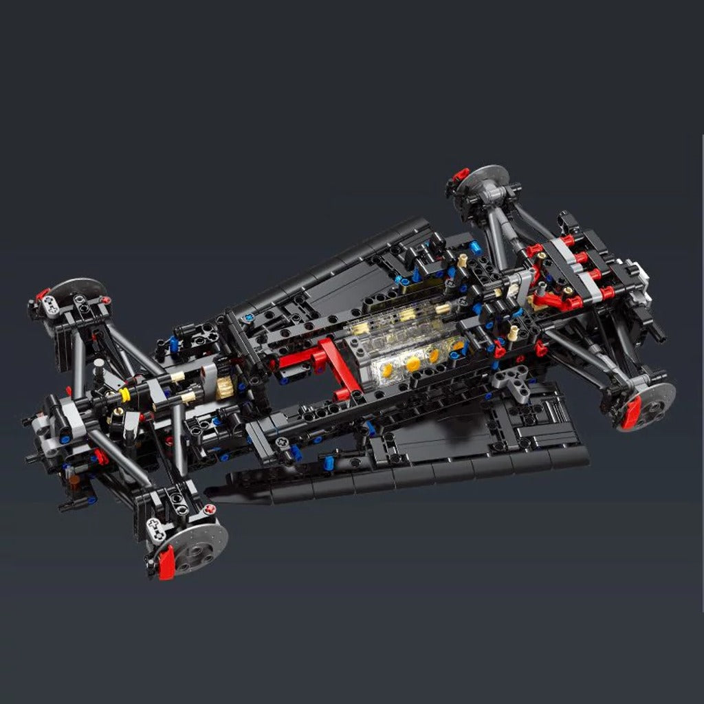 EiKee McLaren Solus GT (Y10000) building set - view 4